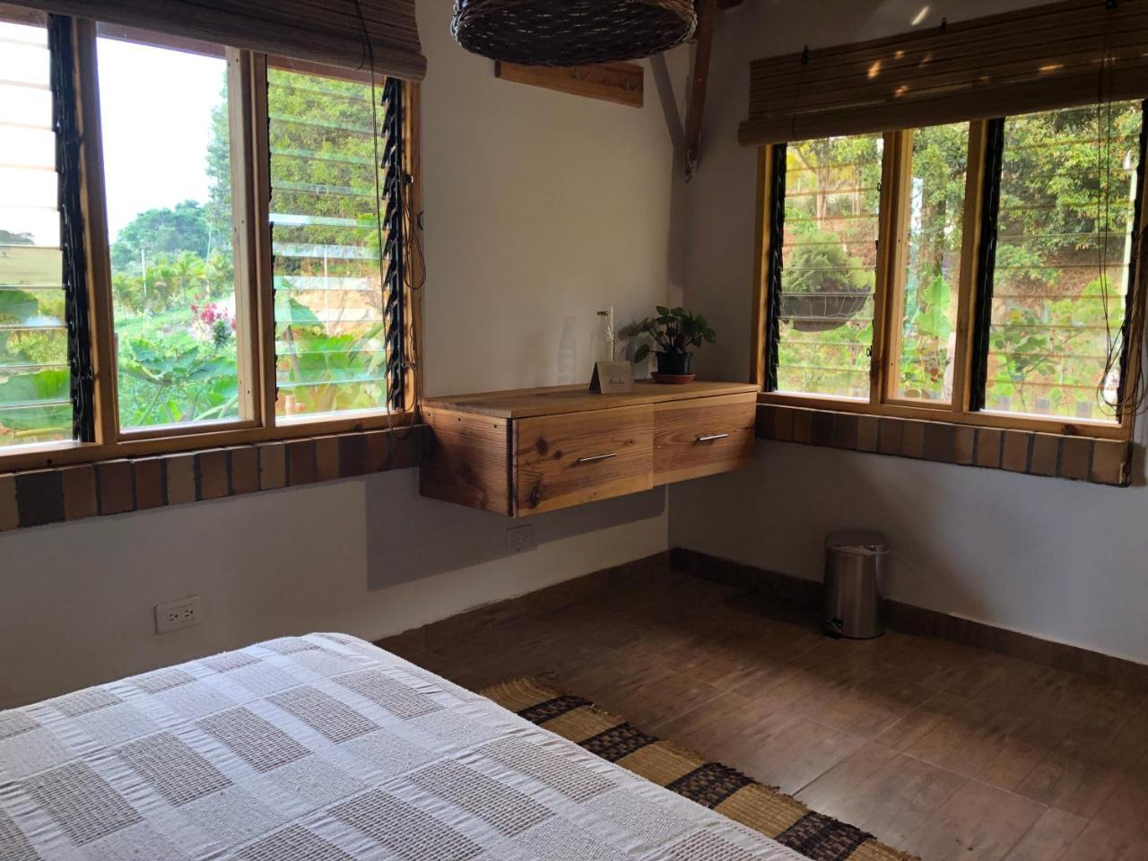 Tribu Ecohostal Лос Сантос Екстериор снимка